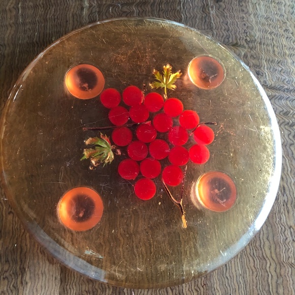 Vintage ‘ 60s ‘70s Cherries Lucite W Feet Trivet - Picture 2 of 7